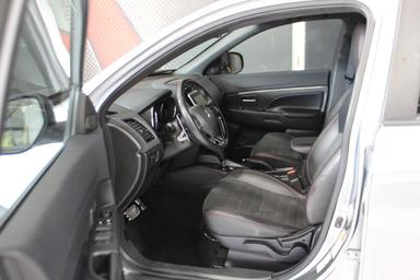 Mitsubishi RVR 2020 - Thumbnail 10