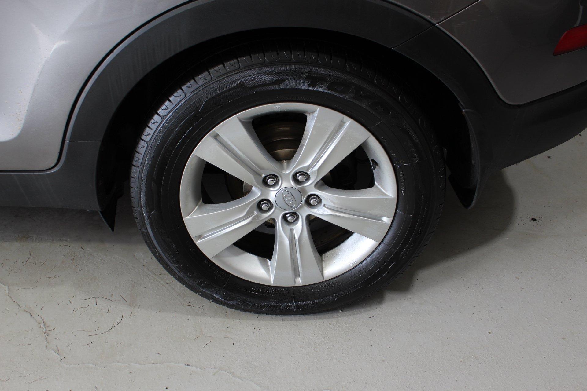 Kia Sportage 2011 - Image 8