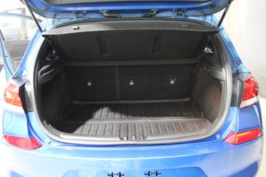 Hyundai Elantra GT 2018 - Thumbnail 26