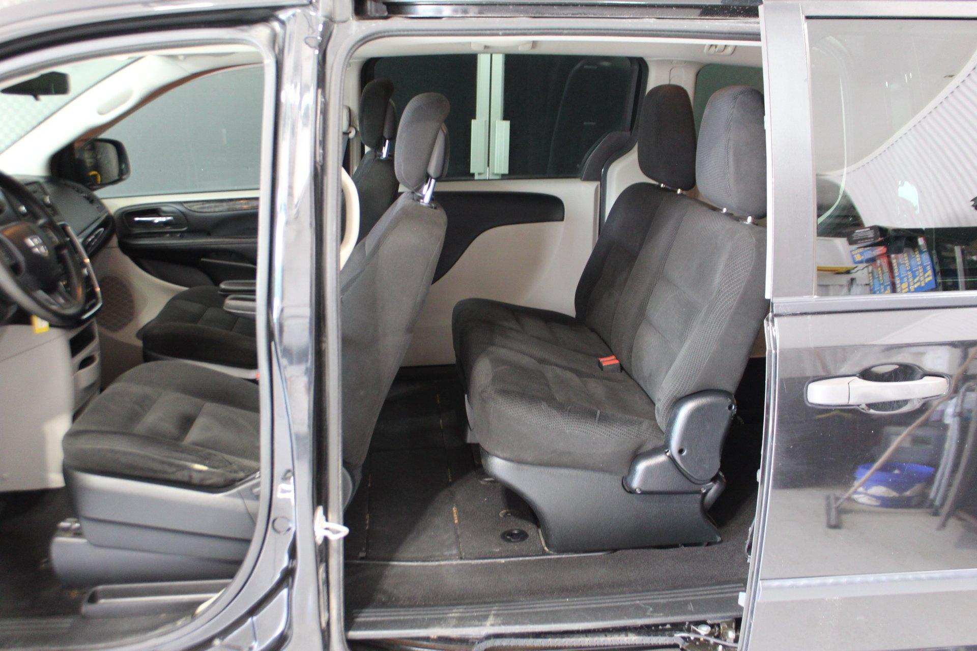 Dodge Grand Caravan 2017 - Image 22