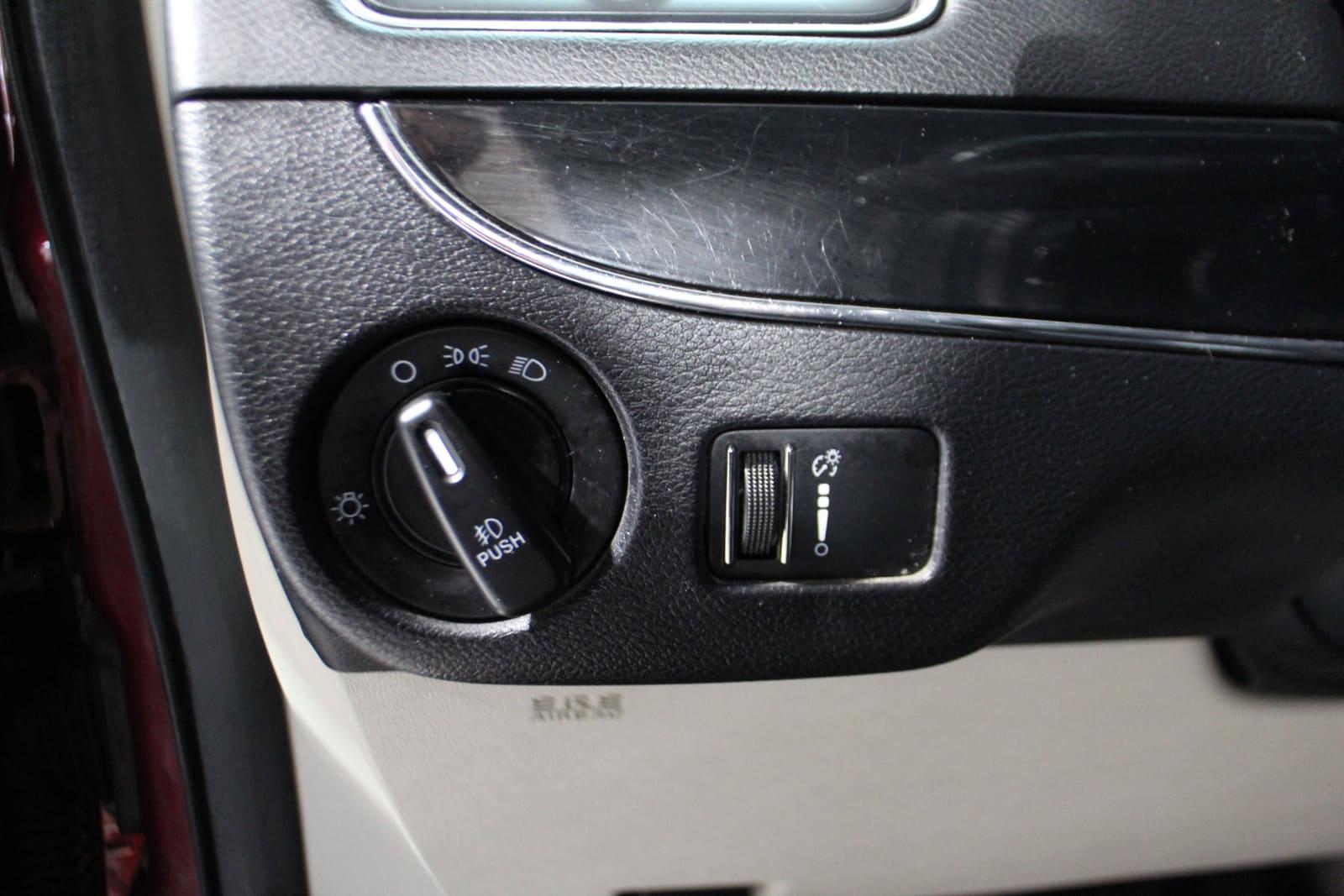 Dodge Grand Caravan 2016 - Image 10