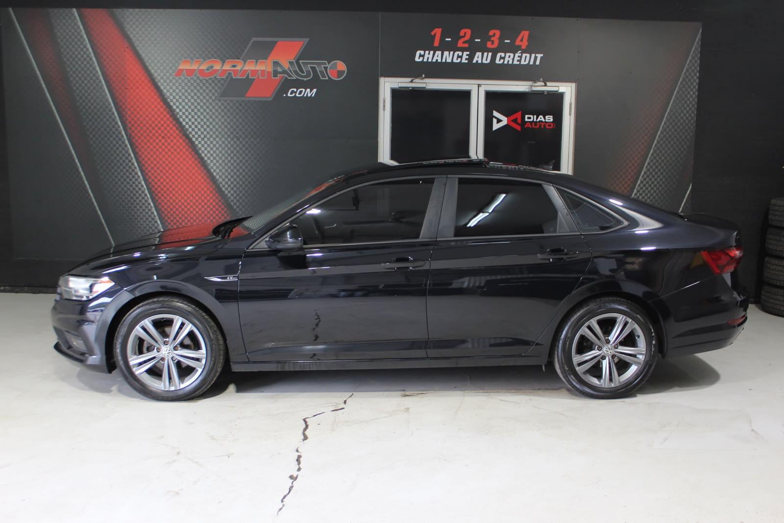 Volkswagen Jetta 2021 - Image 1