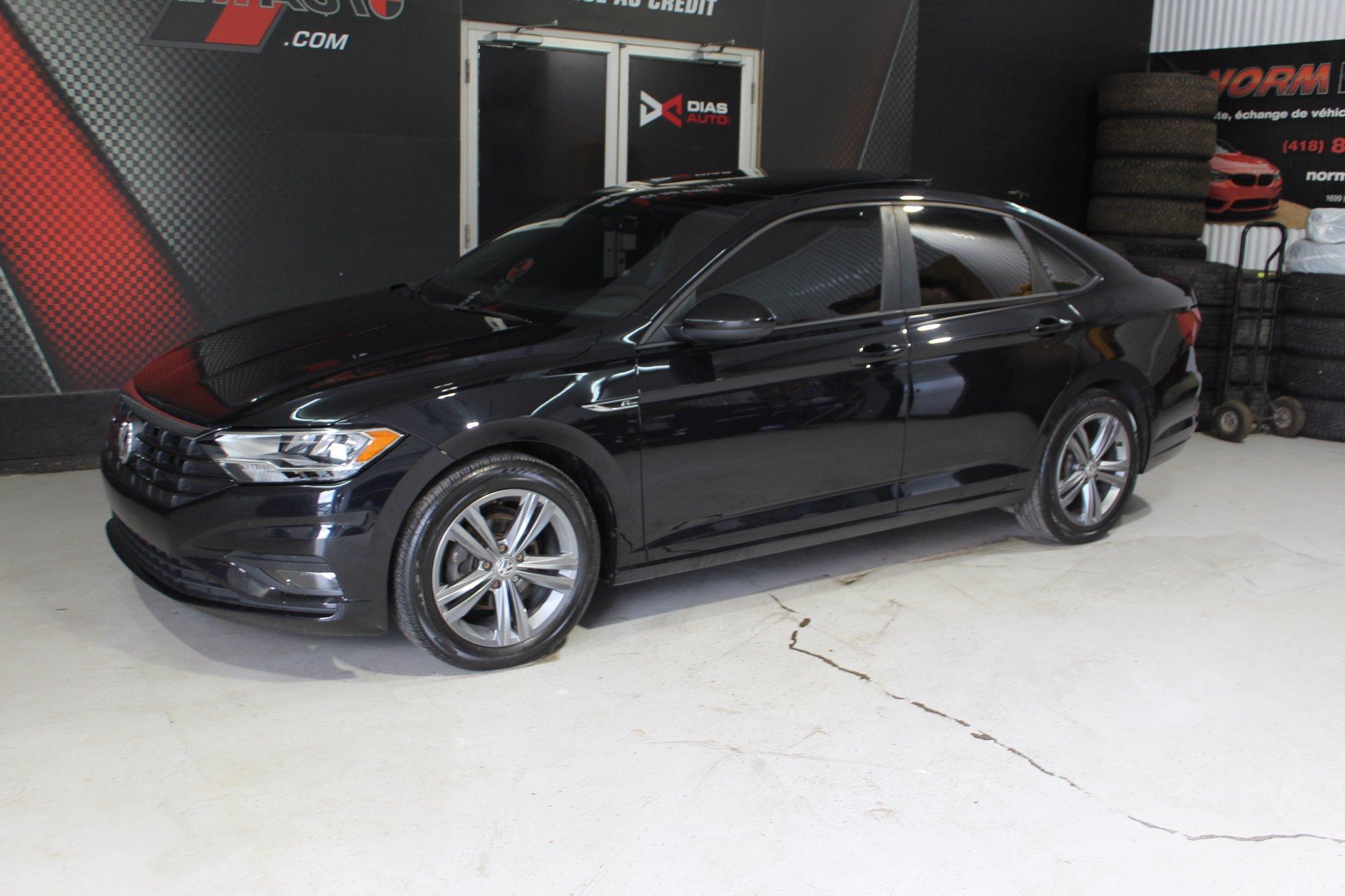 Volkswagen Jetta 2021 - Image 2