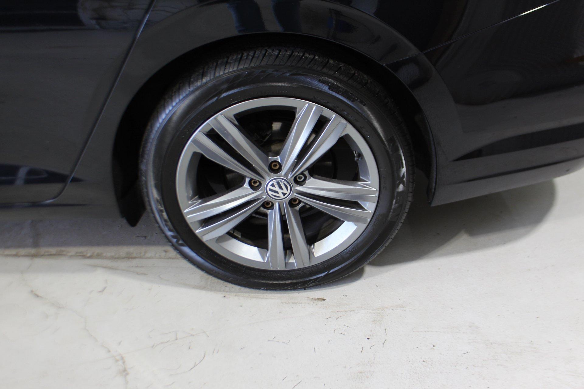 Volkswagen Jetta 2021 - Image 8