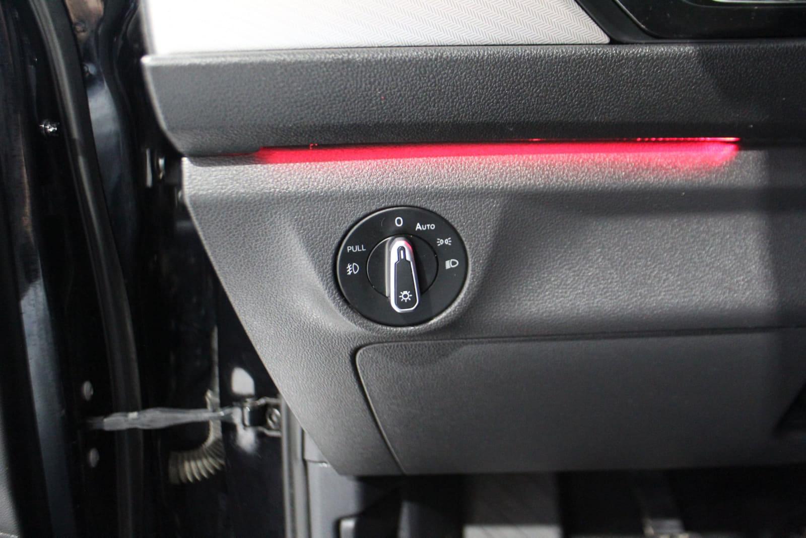 Volkswagen Jetta 2021 - Image 11