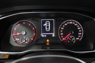 Volkswagen Jetta 2021 - Thumbnail 17