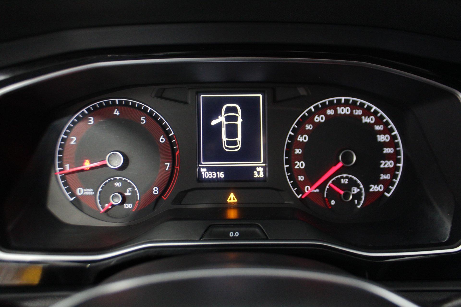 Volkswagen Jetta 2021 - Image 17