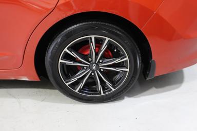 Hyundai Elantra 2018 - Thumbnail 9