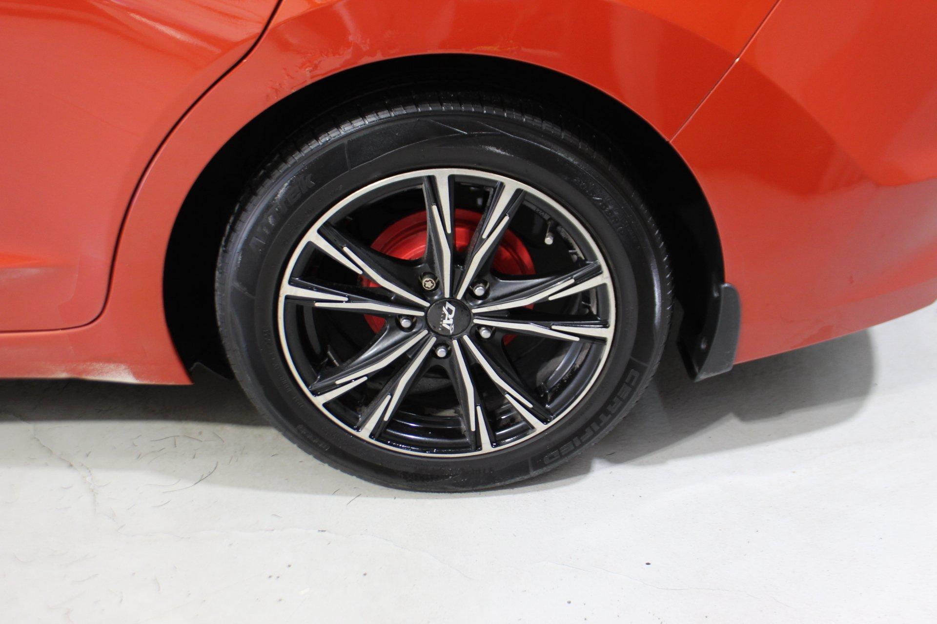 Hyundai Elantra 2018 - Image 9