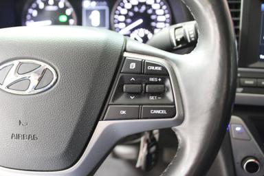 Hyundai Elantra 2018 - Thumbnail 16