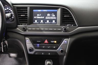 Hyundai Elantra 2018 - Thumbnail 18