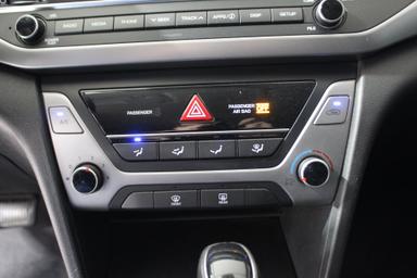 Hyundai Elantra 2018 - Thumbnail 20