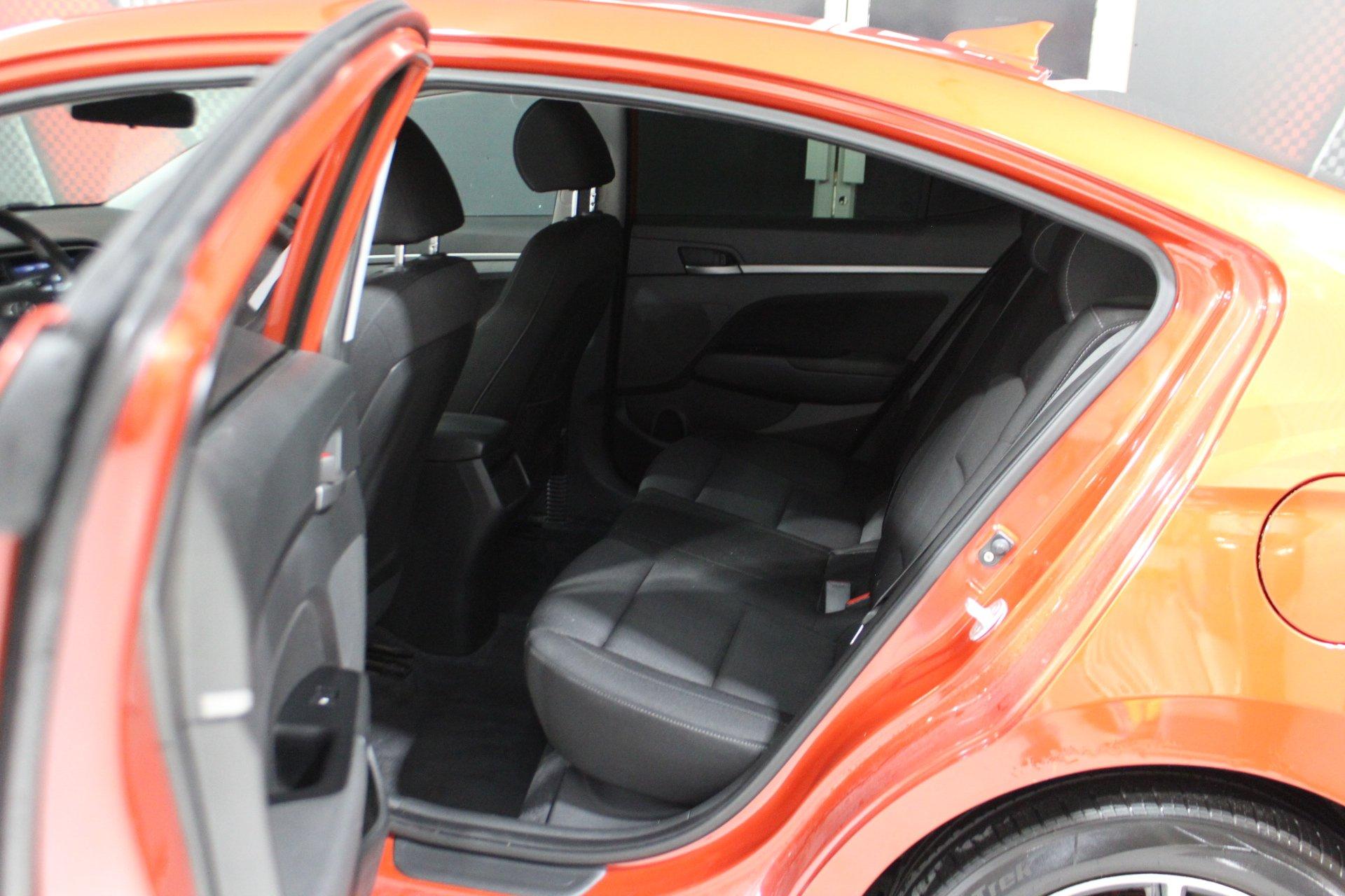 Hyundai Elantra 2018 - Image 23