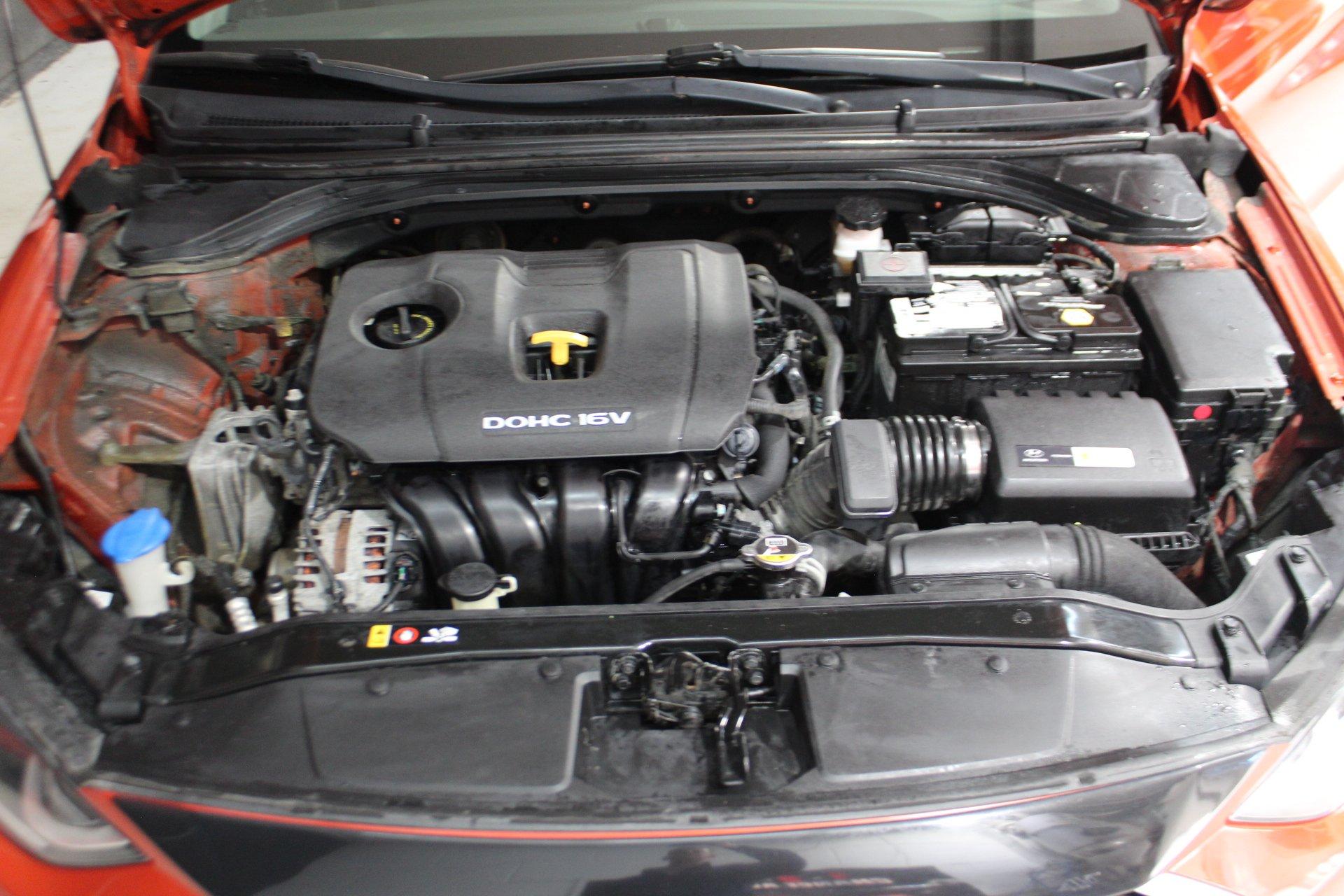 Hyundai Elantra 2018 - Image 25