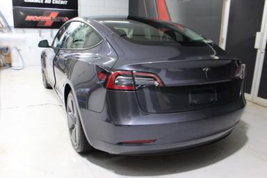 Tesla Model 3 2022 - Thumbnail 5