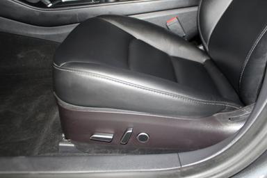 Tesla Model 3 2022 - Thumbnail 7