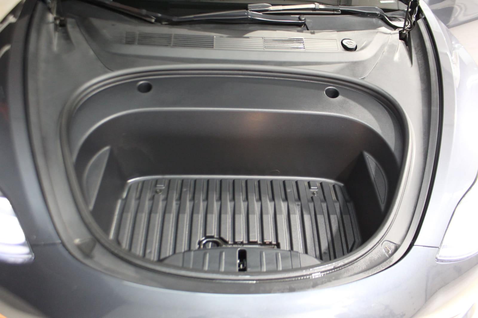 Tesla Model 3 2022 - Image 12