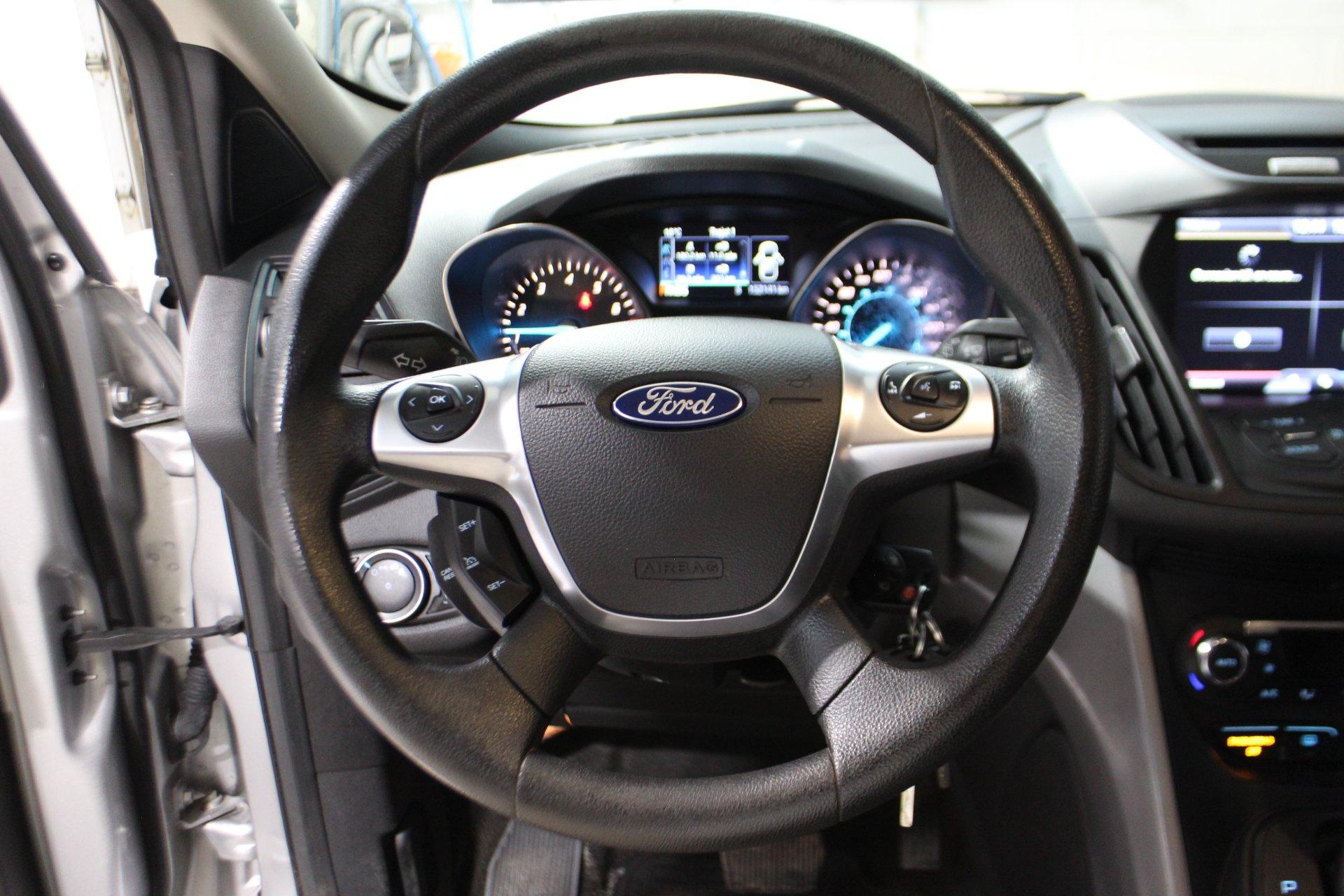 Ford Escape 2015 - Image 14
