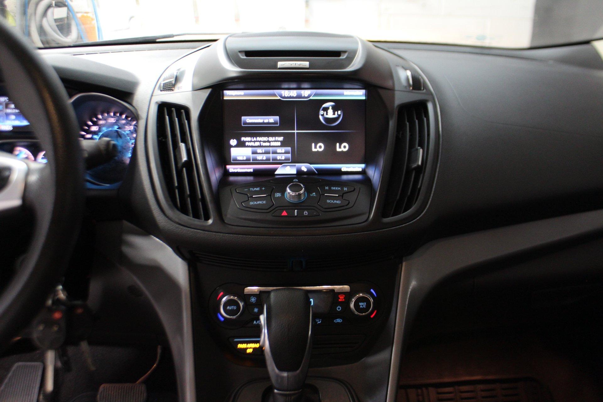 Ford Escape 2015 - Image 18