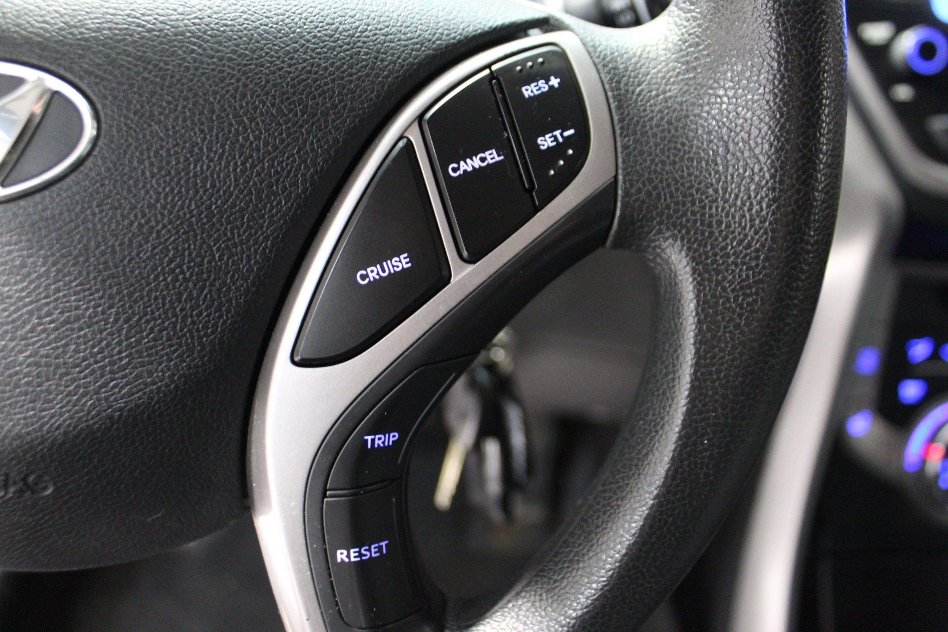 Hyundai Elantra 2013 - Image 13