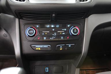 Ford Escape 2017 - Thumbnail 22