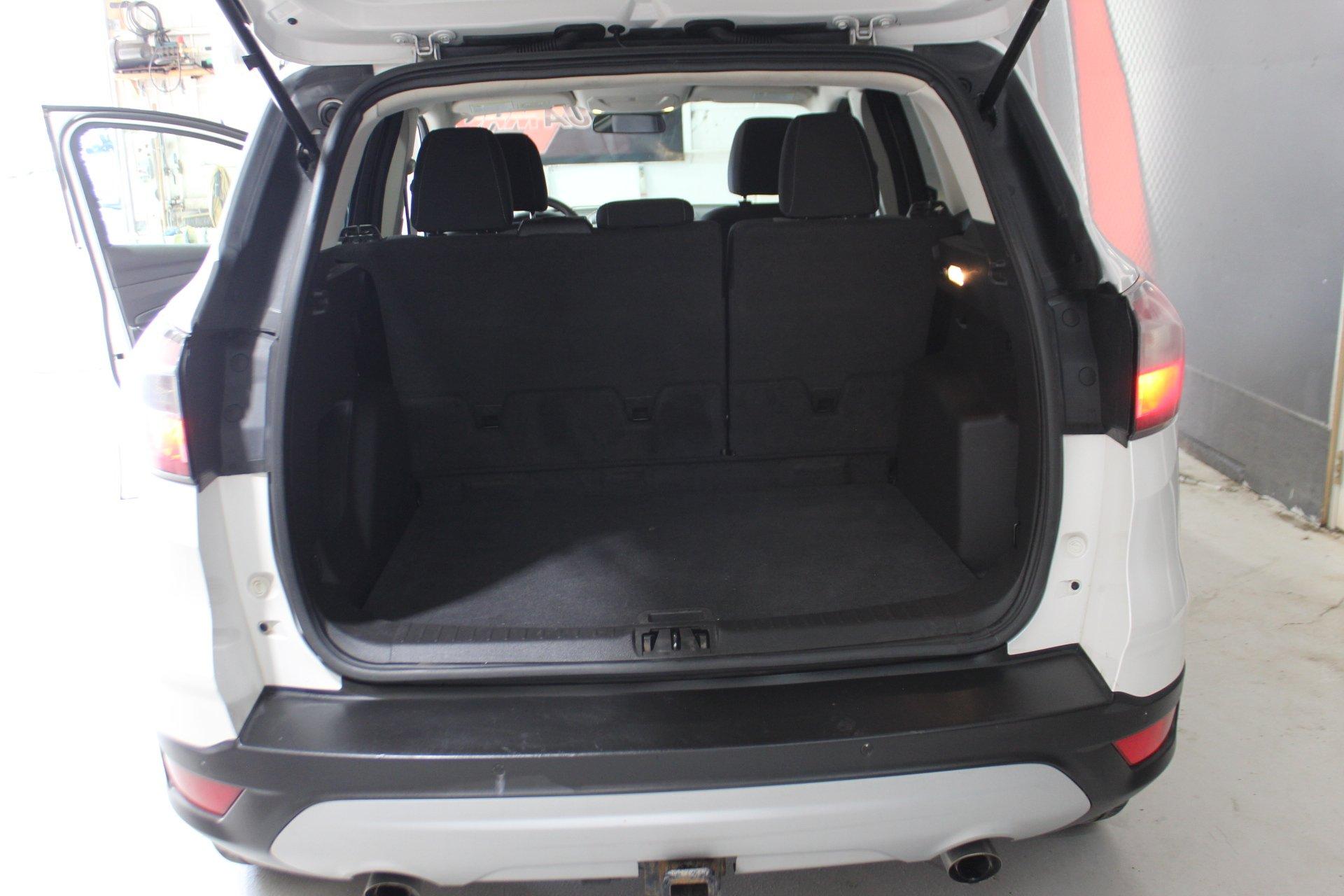 Ford Escape 2017 - Image 25