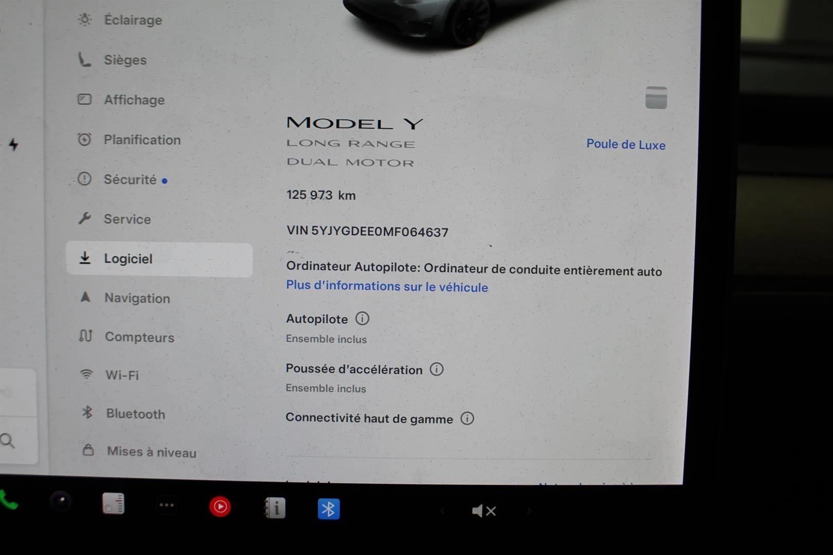 Tesla Model Y 2021 - Image 15