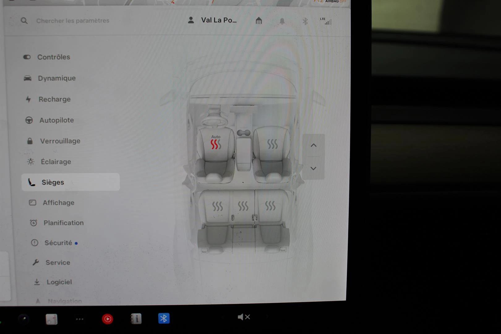 Tesla Model Y 2021 - Image 16