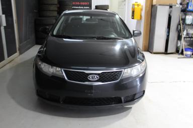 Kia Forte 2011 - Thumbnail 4