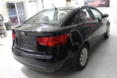 Kia Forte 2011 - Thumbnail 6