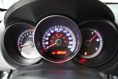 Kia Forte 2011 - Thumbnail 15