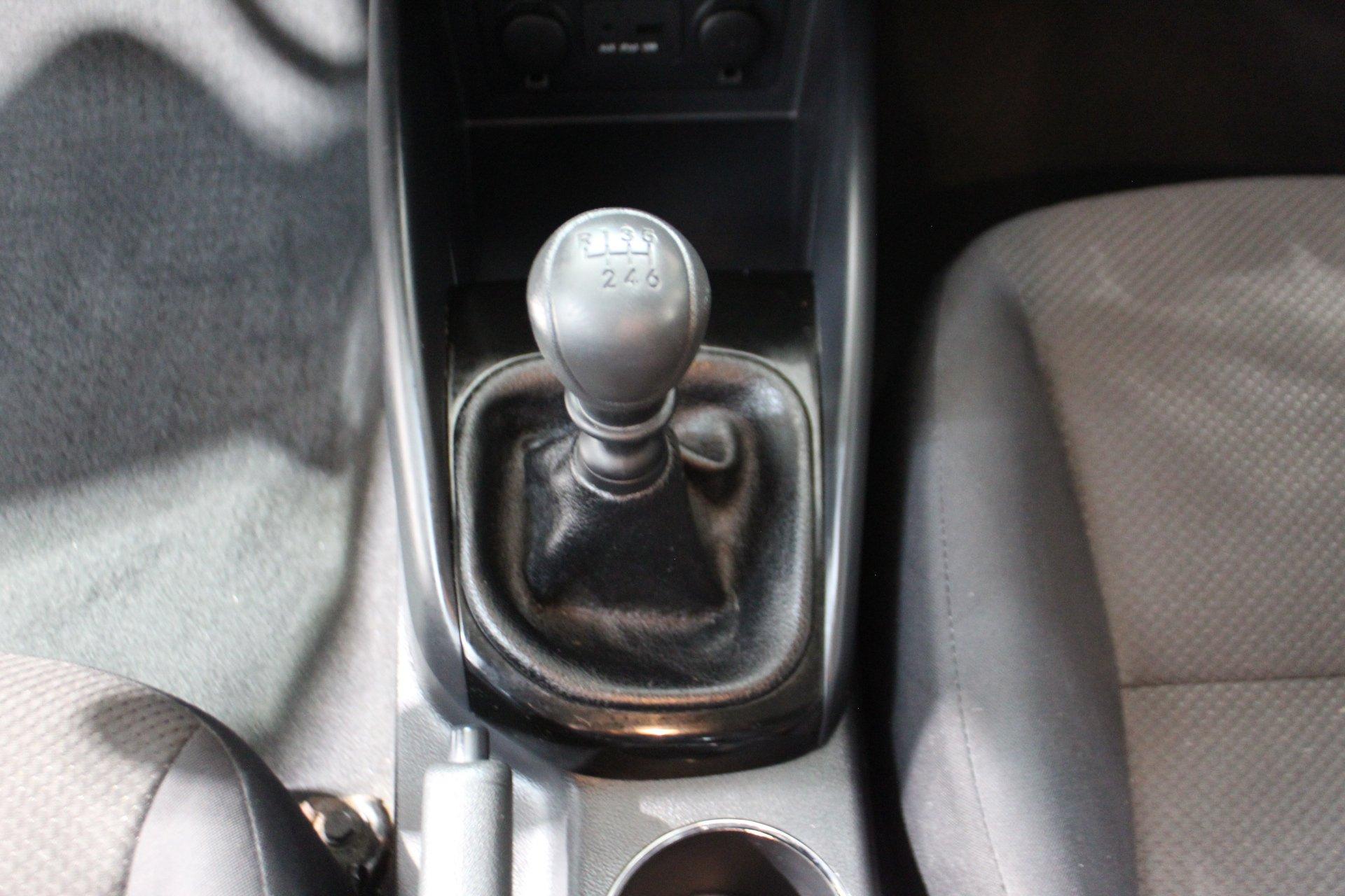 Kia Forte 2011 - Image 20