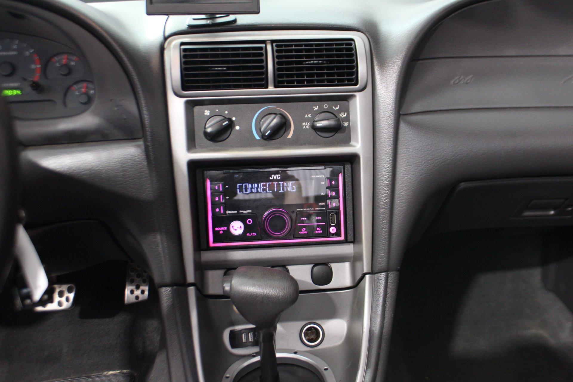 Ford Mustang 2004 - Image 21