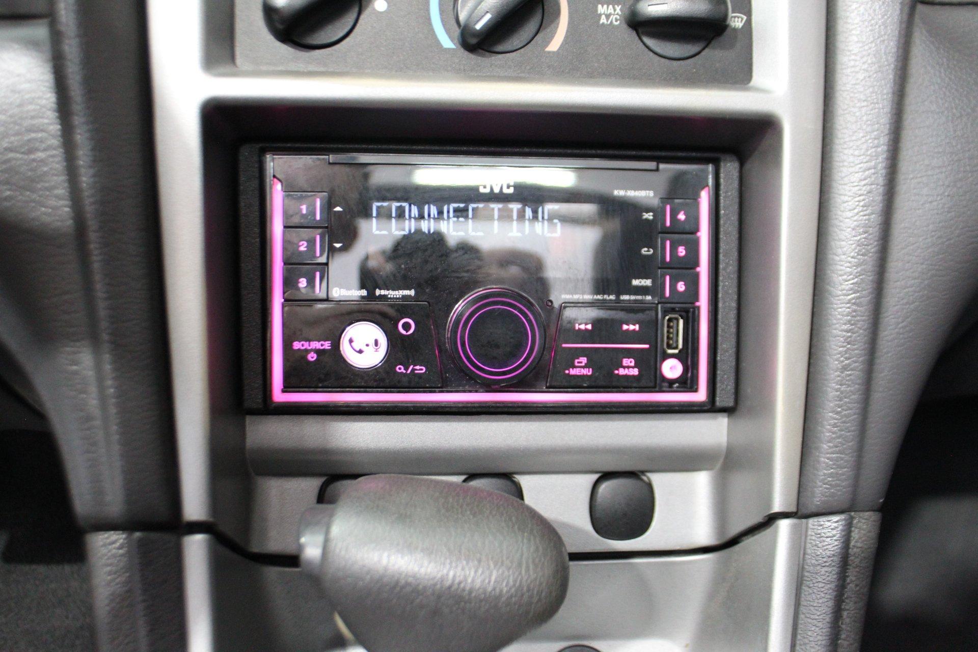 Ford Mustang 2004 - Image 23