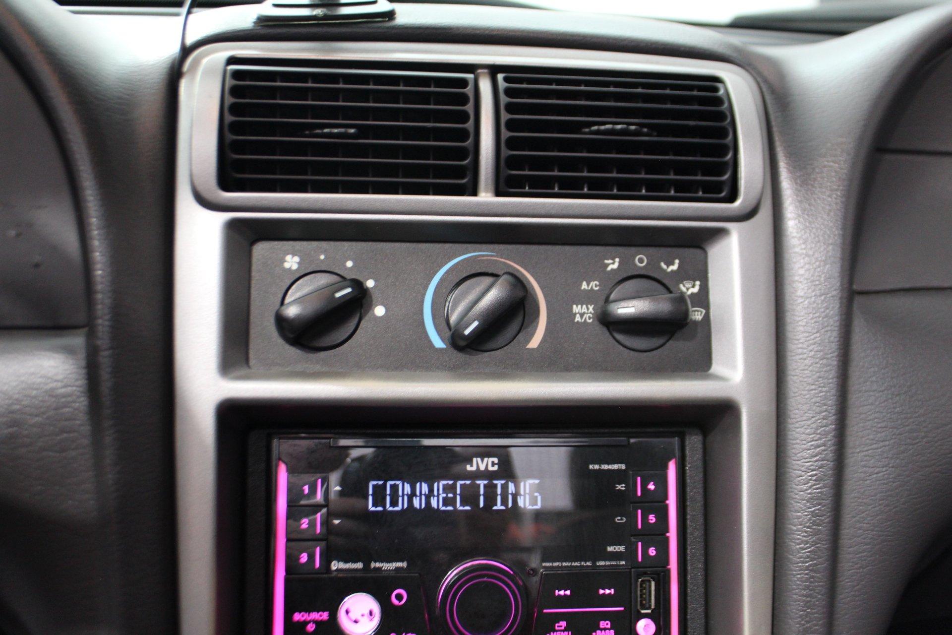 Ford Mustang 2004 - Image 22