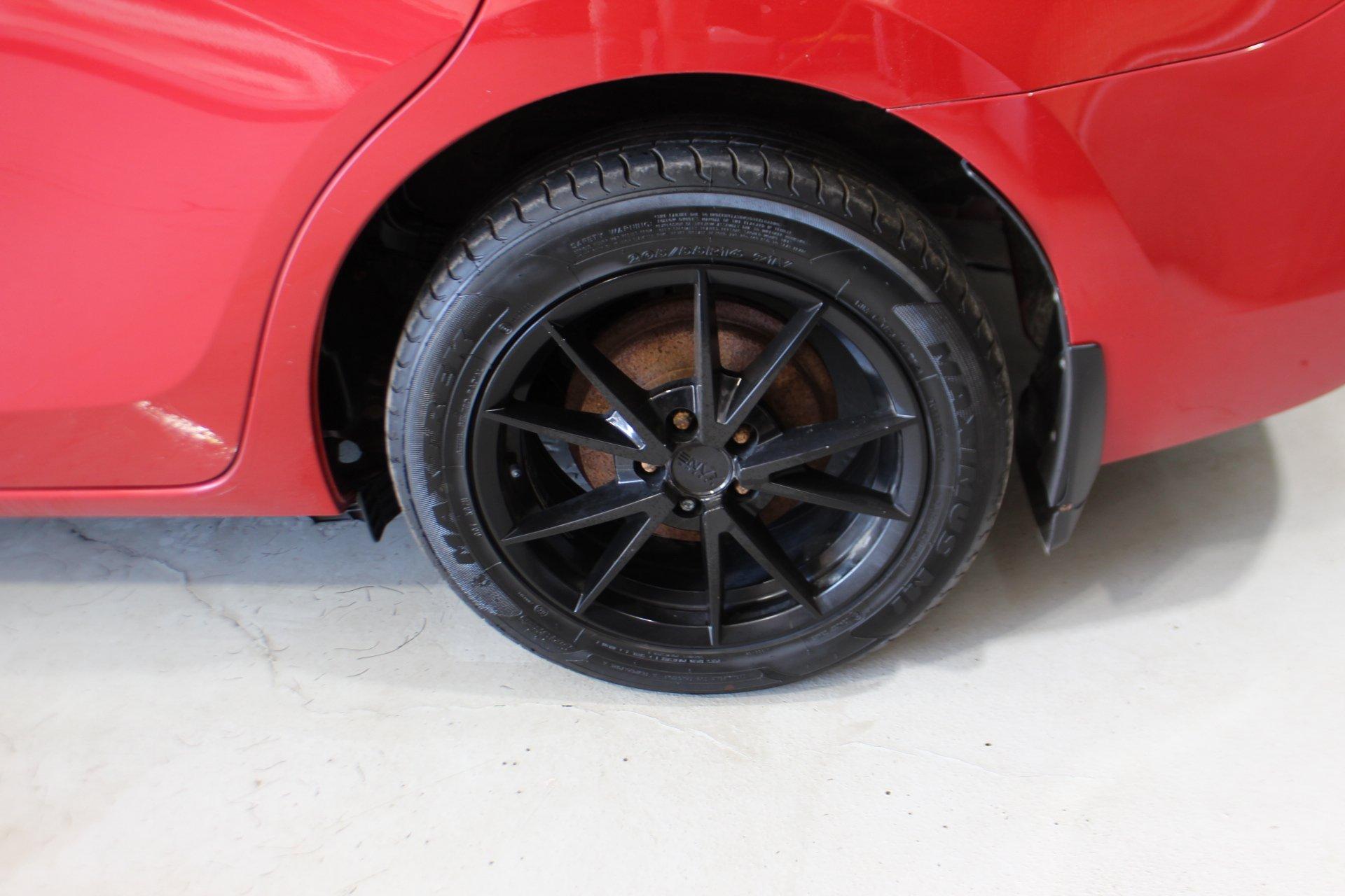 Toyota Corolla 2017 - Image 9