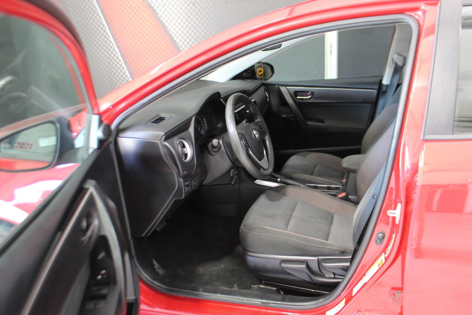 Toyota Corolla 2017 - Image 11