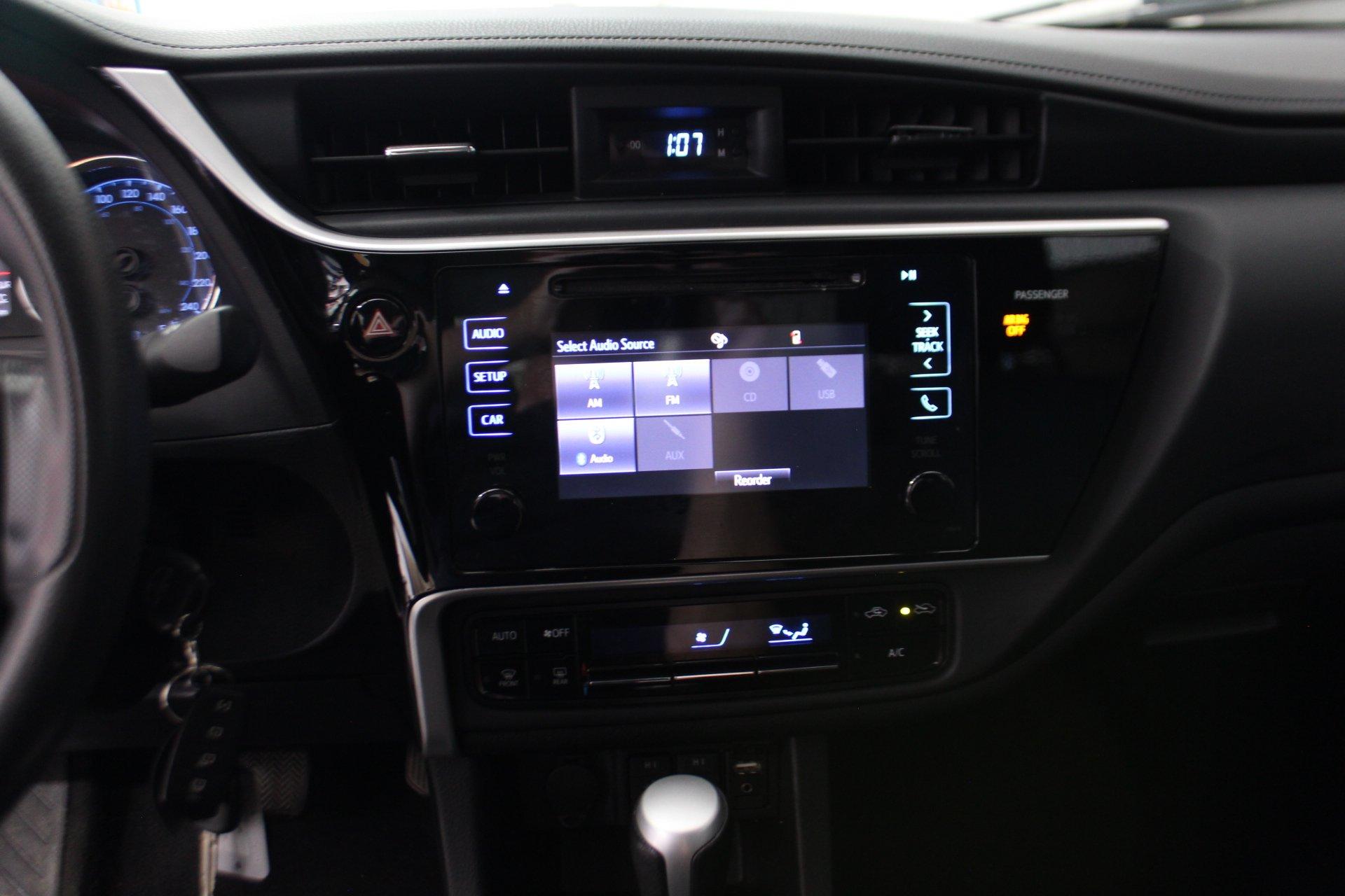 Toyota Corolla 2017 - Image 18