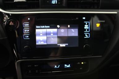 Toyota Corolla 2017 - Thumbnail 19