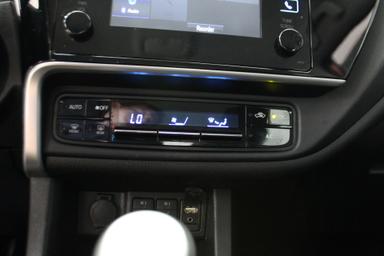 Toyota Corolla 2017 - Thumbnail 21