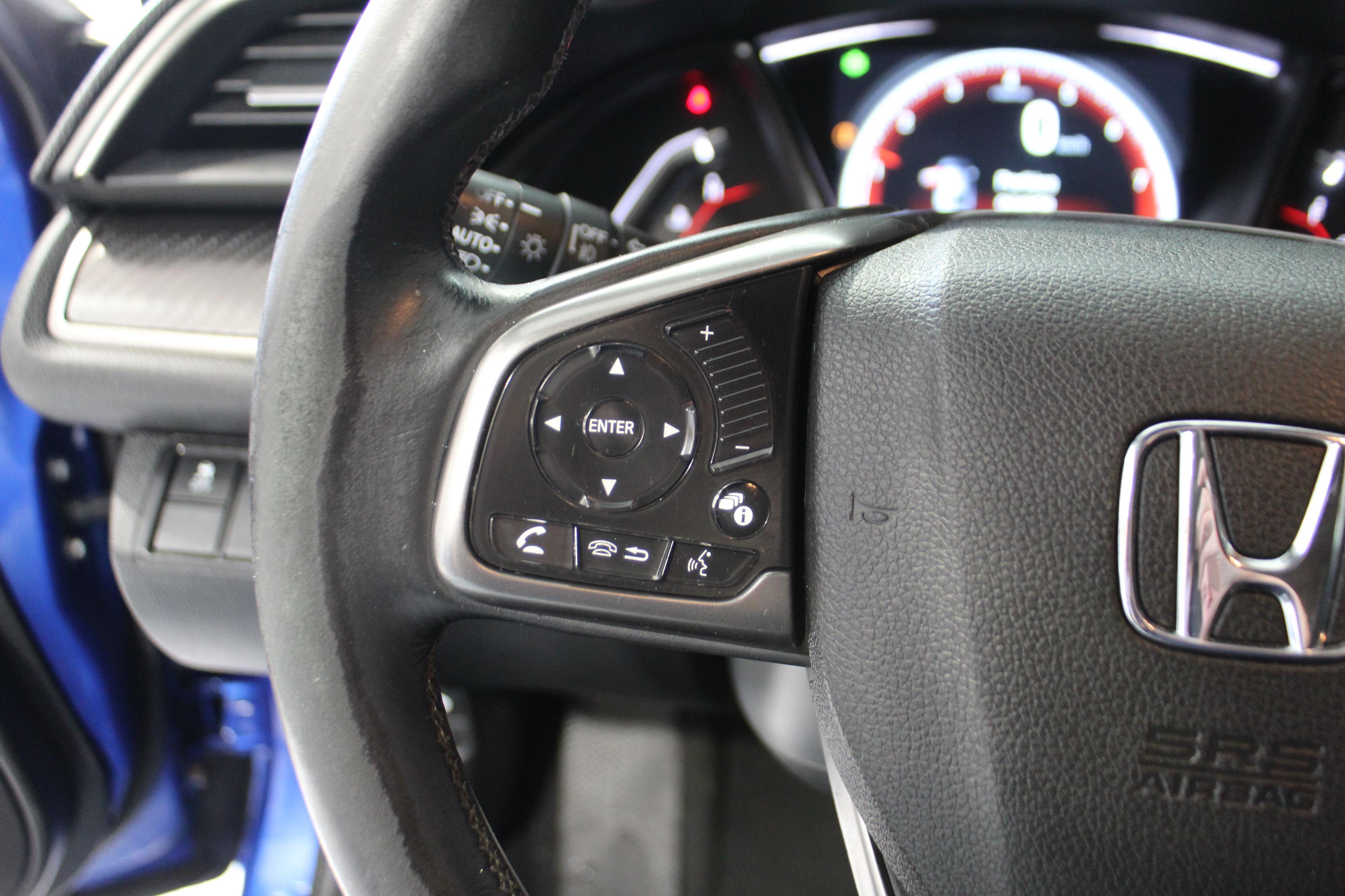 Honda Civic 2017 - Image 10