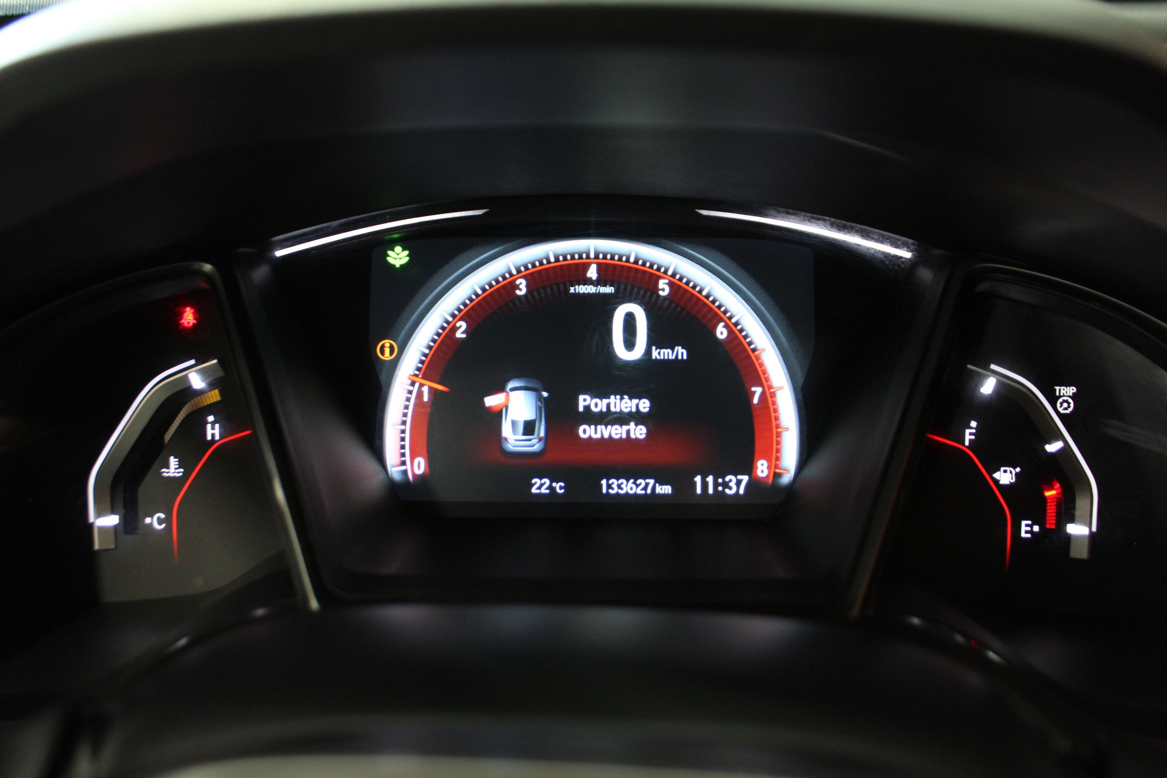 Honda Civic 2017 - Image 12