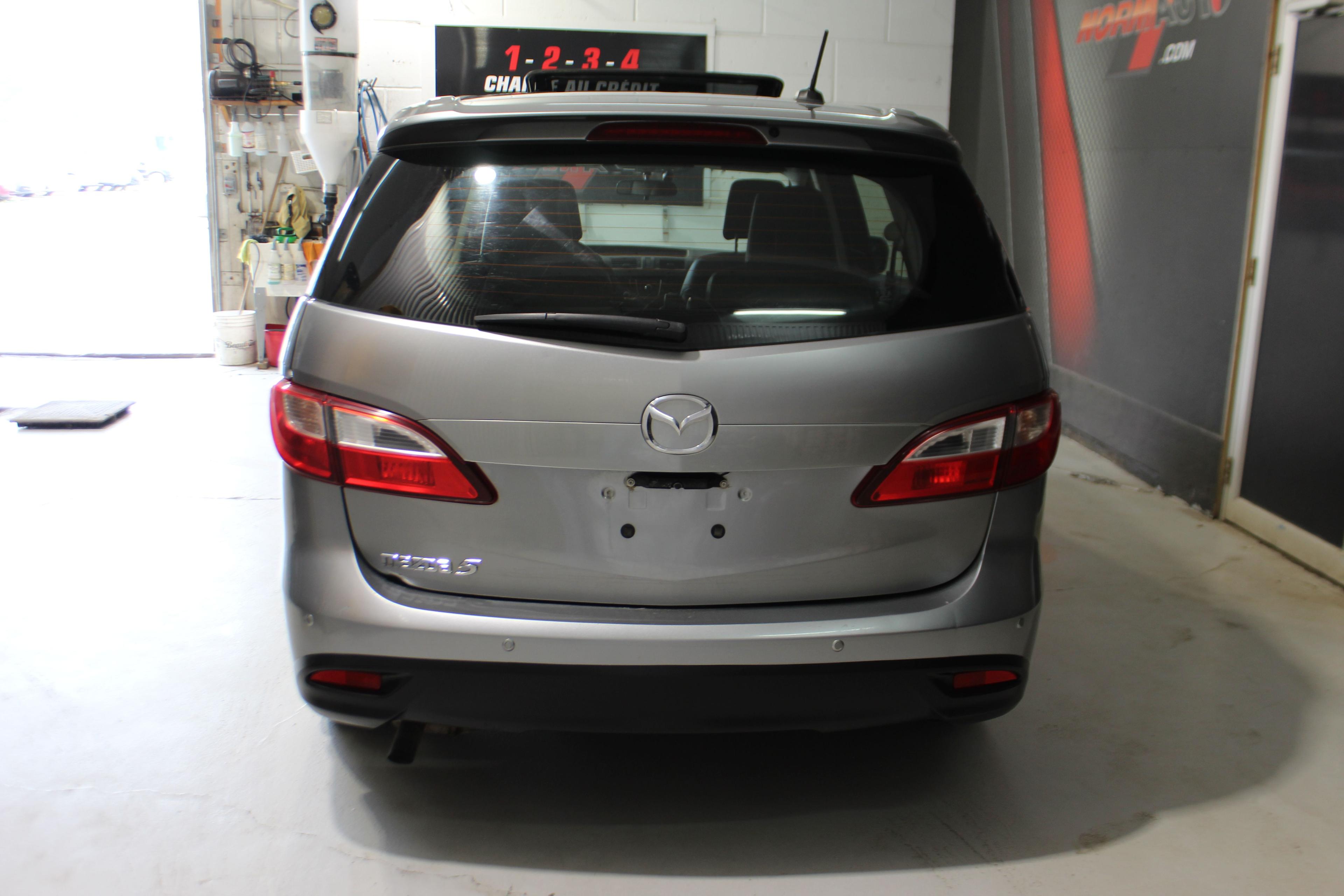 Mazda MAZDA5 2015 - Image 7