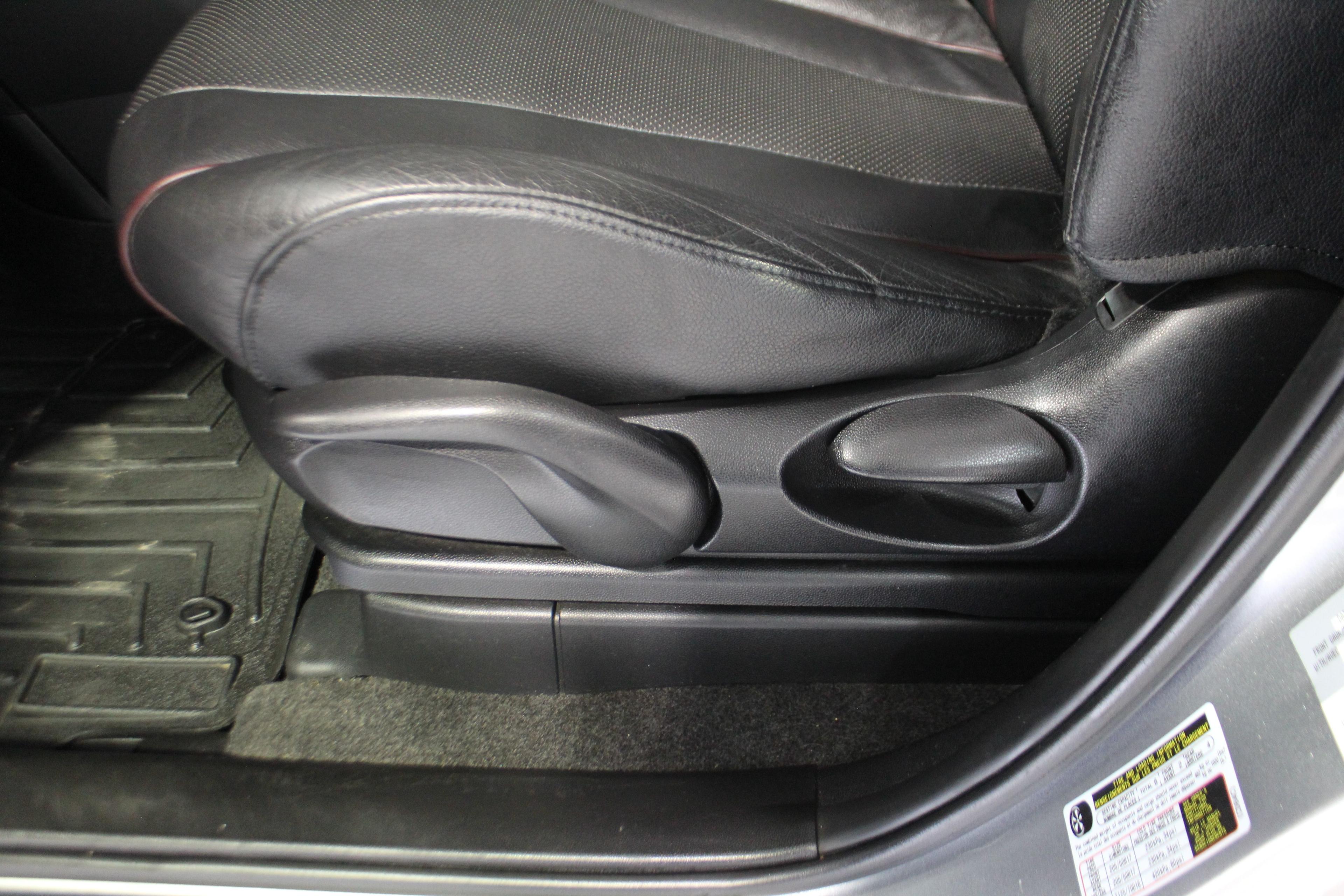 Mazda MAZDA5 2015 - Image 13