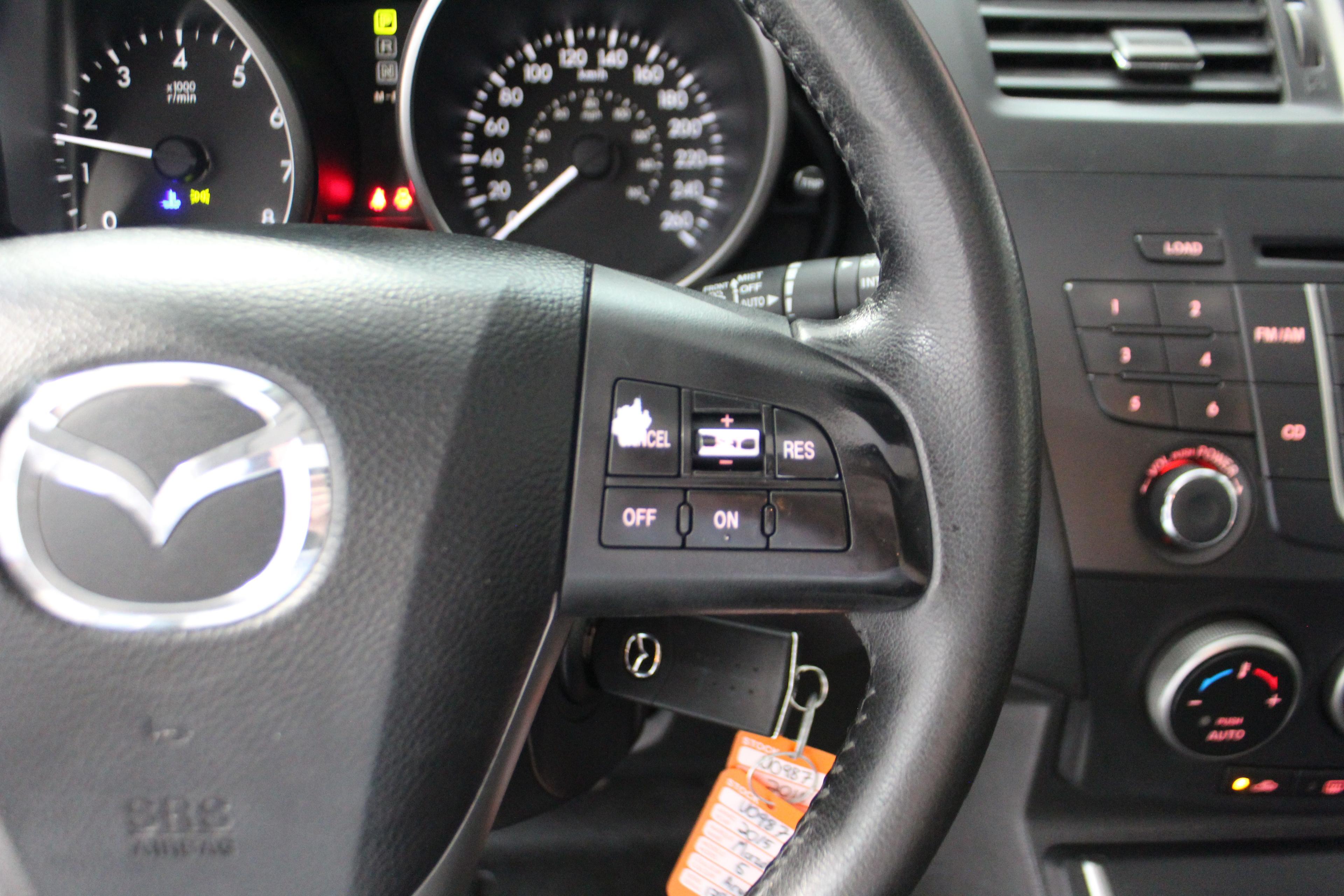 Mazda MAZDA5 2015 - Image 18