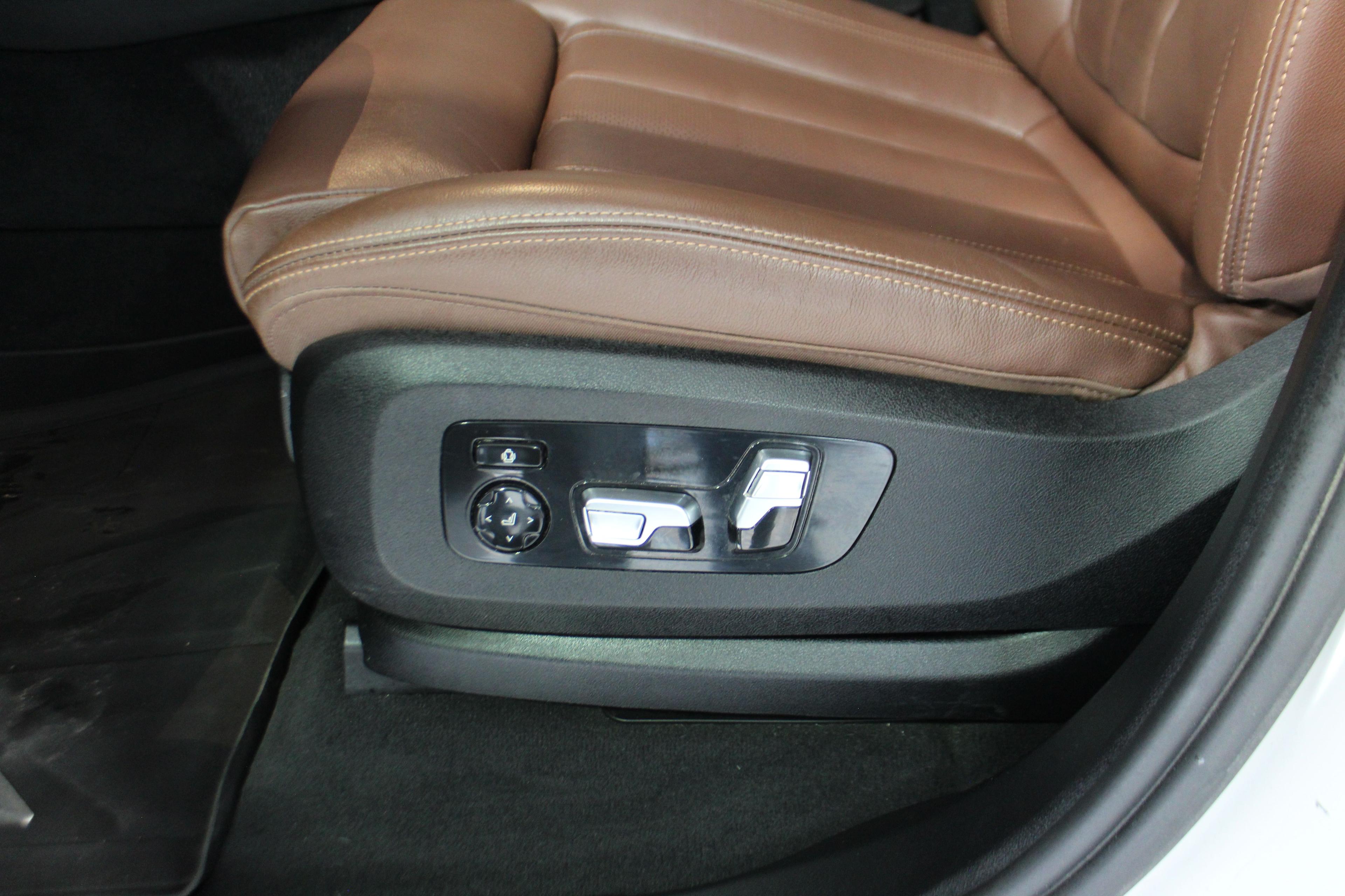 Bmw X5 2021 - Image 10