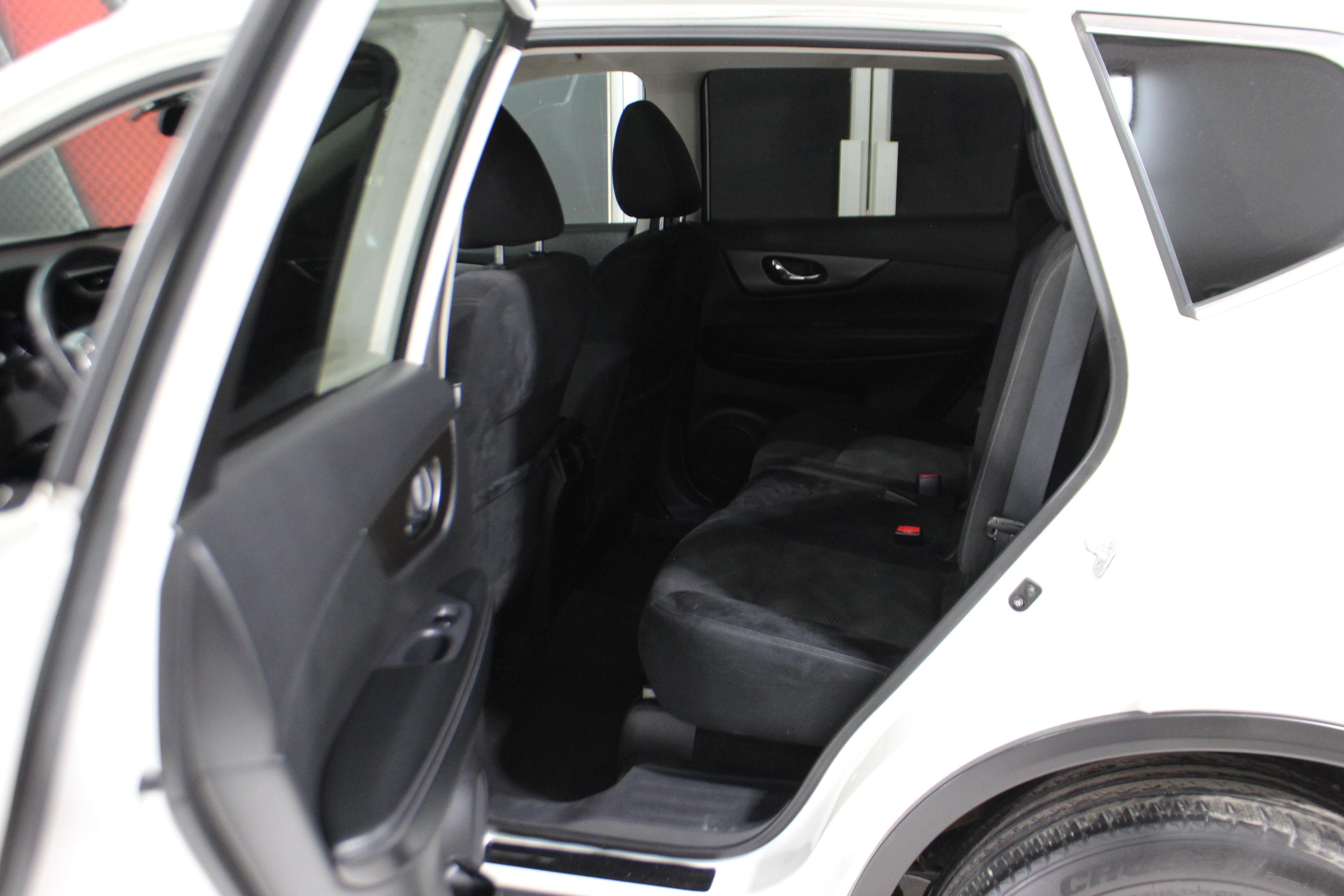 Nissan Rogue 2015 - Image 28