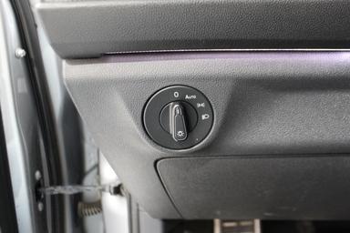 Volkswagen Jetta 2019 - Thumbnail 13