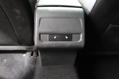 Volkswagen Jetta 2019 - Thumbnail 29