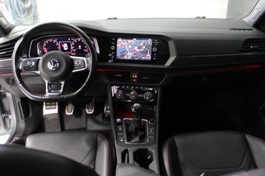 Volkswagen Jetta 2019 - Thumbnail 14